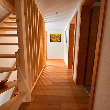 5 Zi Clavadels Bernina Apartman